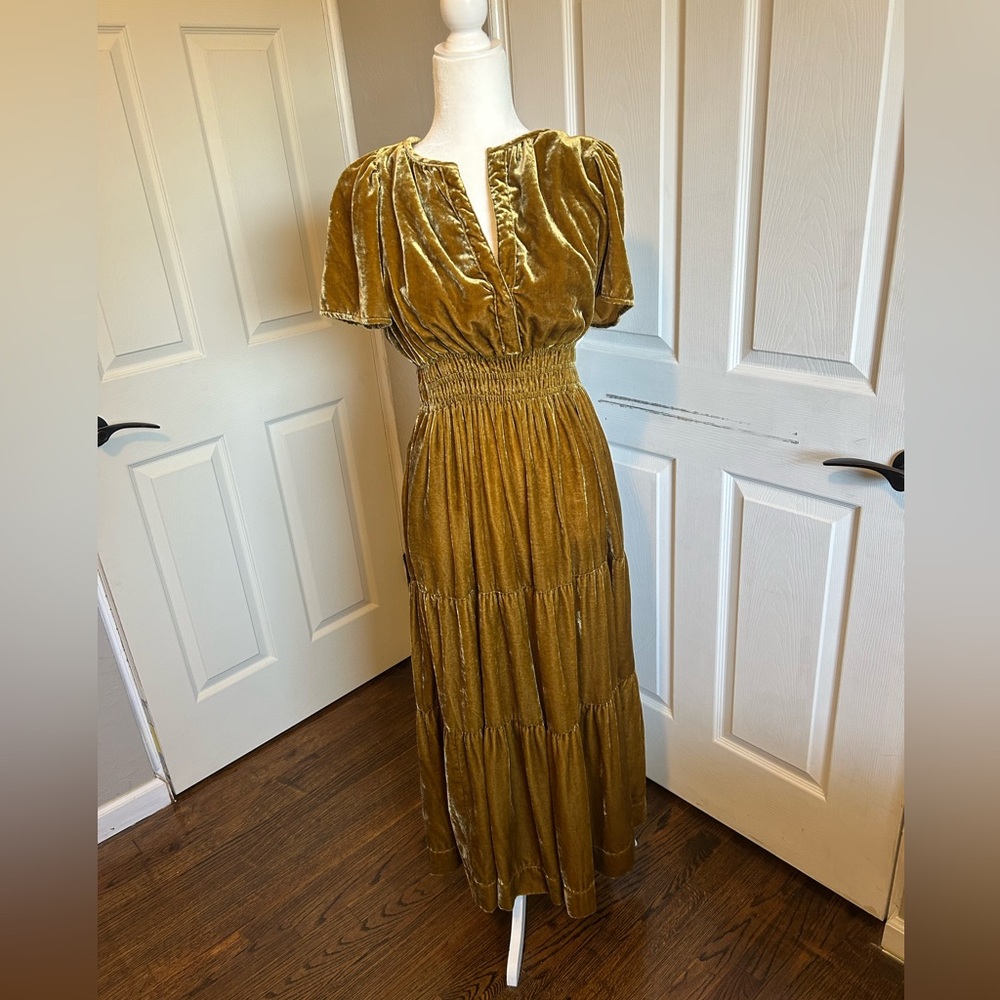Anthropologie Gold Velvet the somerset maxi Dress - Picture 4 of 7